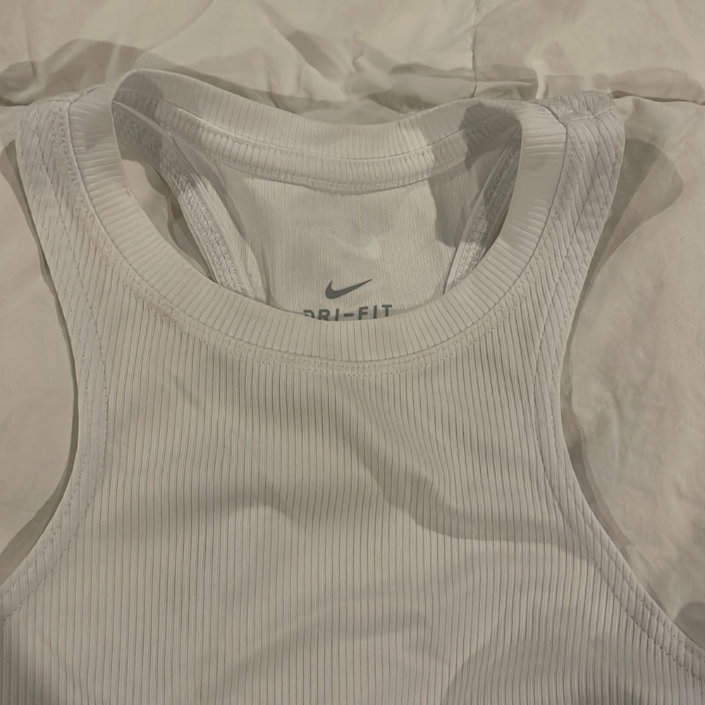 Nike XS long Racerback Tank - Picture 2 of 7
